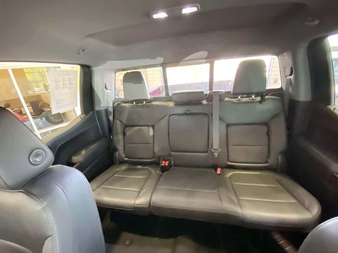 Thumbnail: 2019 Chevrolet Silverado 1500 - 32