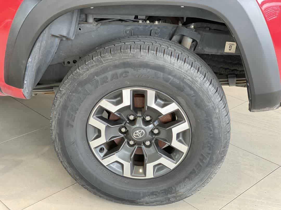 Thumbnail: 2021 Toyota Tacoma - 13