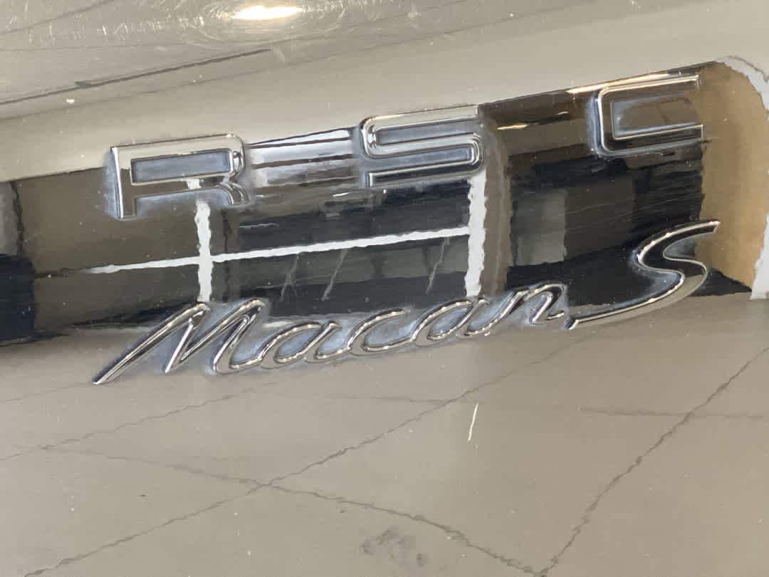 Thumbnail: 2018 Porsche Macan - 11