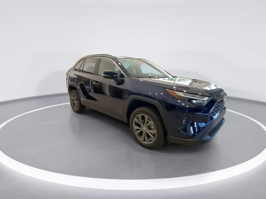 Thumbnail: 2025 Toyota RAV4 - 2