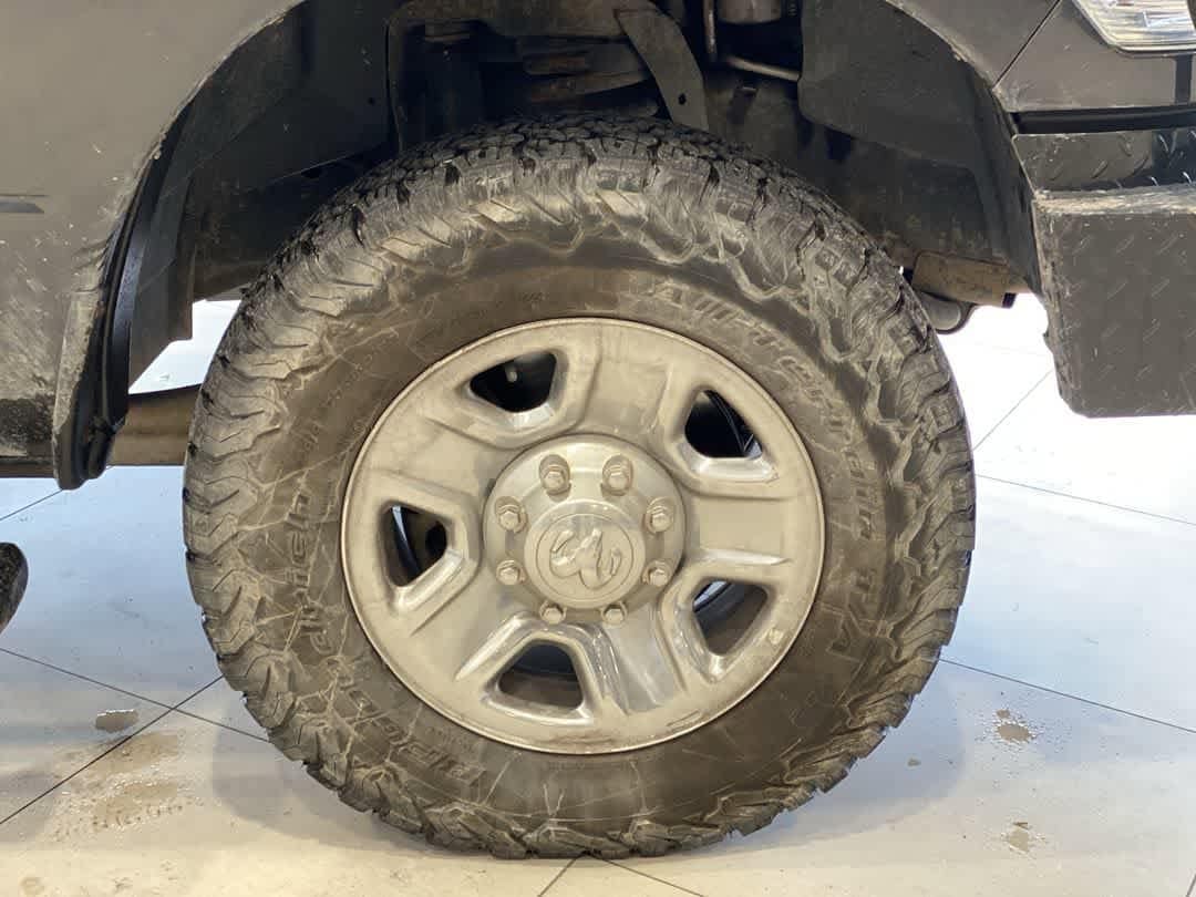 Thumbnail: 2015 RAM 3500 - 13