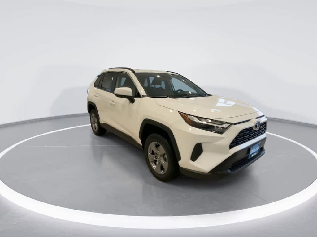 New 2025 Toyota RAV4 XLE SUV