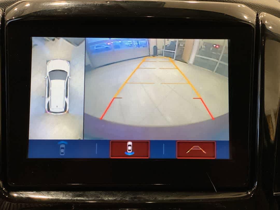 Thumbnail: 2019 Chevrolet Traverse - 20