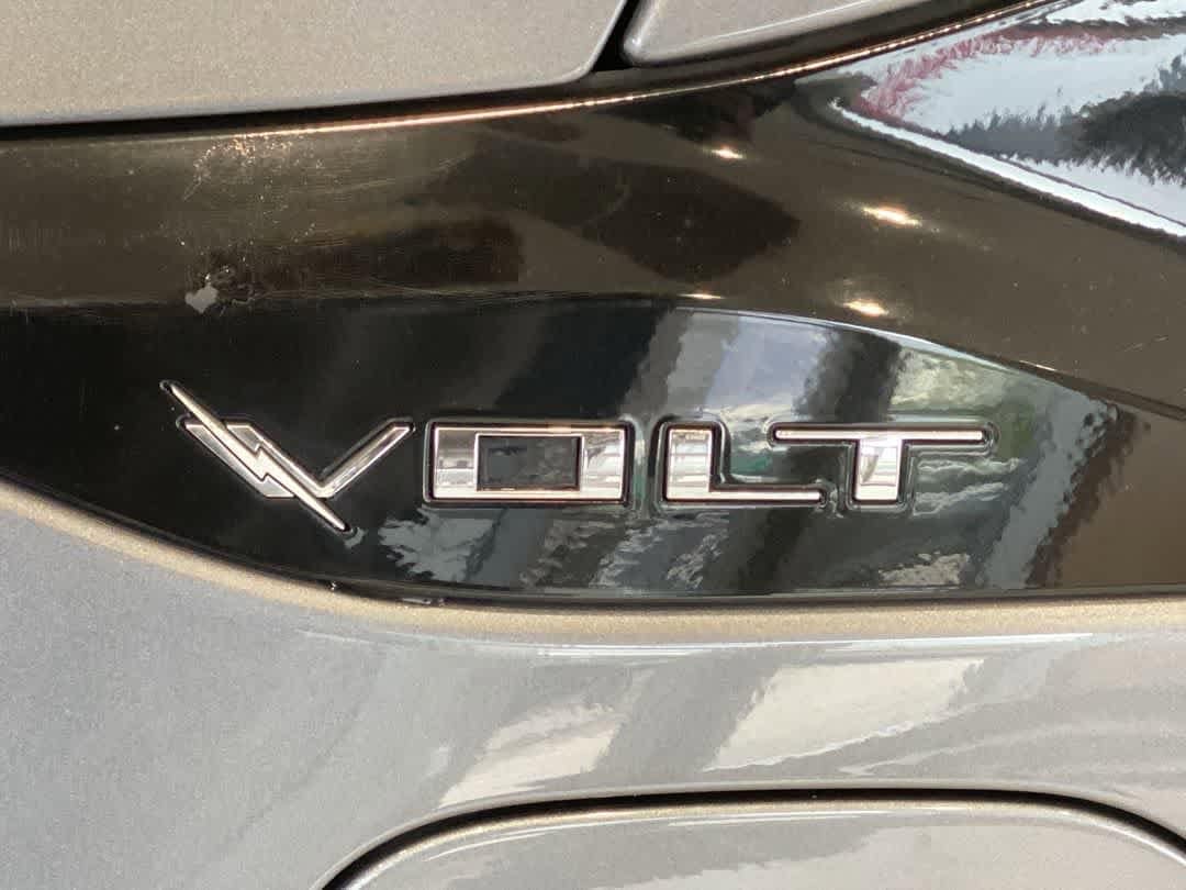 2018 Chevrolet Volt LT 10