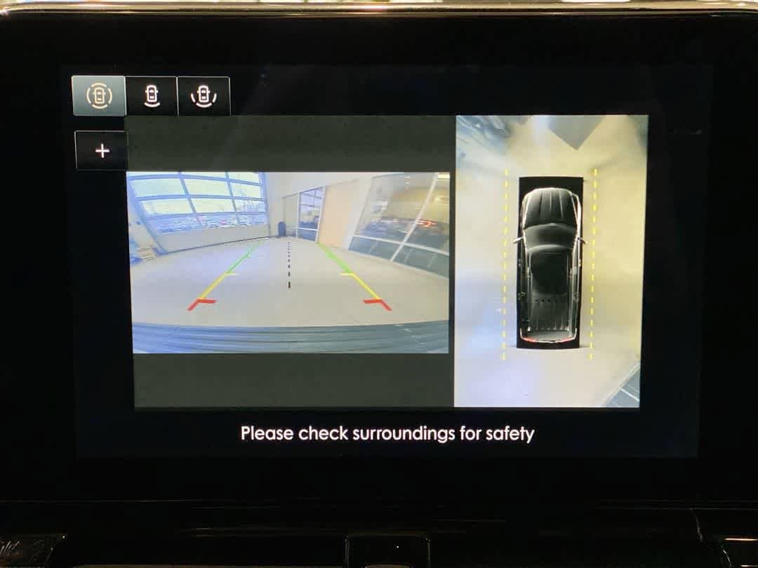 Thumbnail: 2020 Lincoln Navigator L - 20