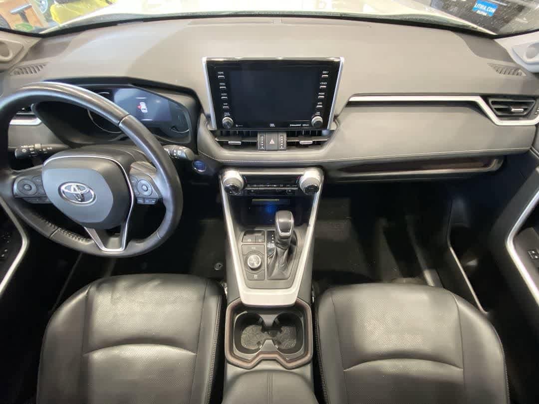 Thumbnail: 2021 Toyota RAV4 - 24