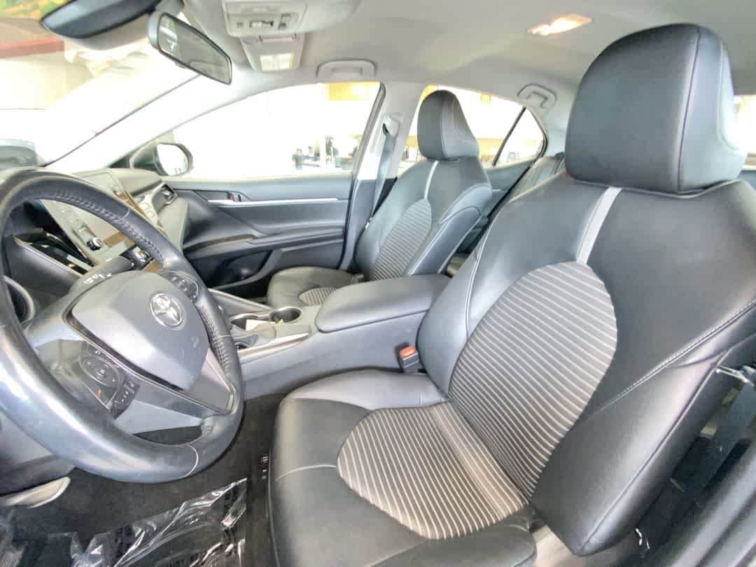 Thumbnail: 2021 Toyota Camry - 13