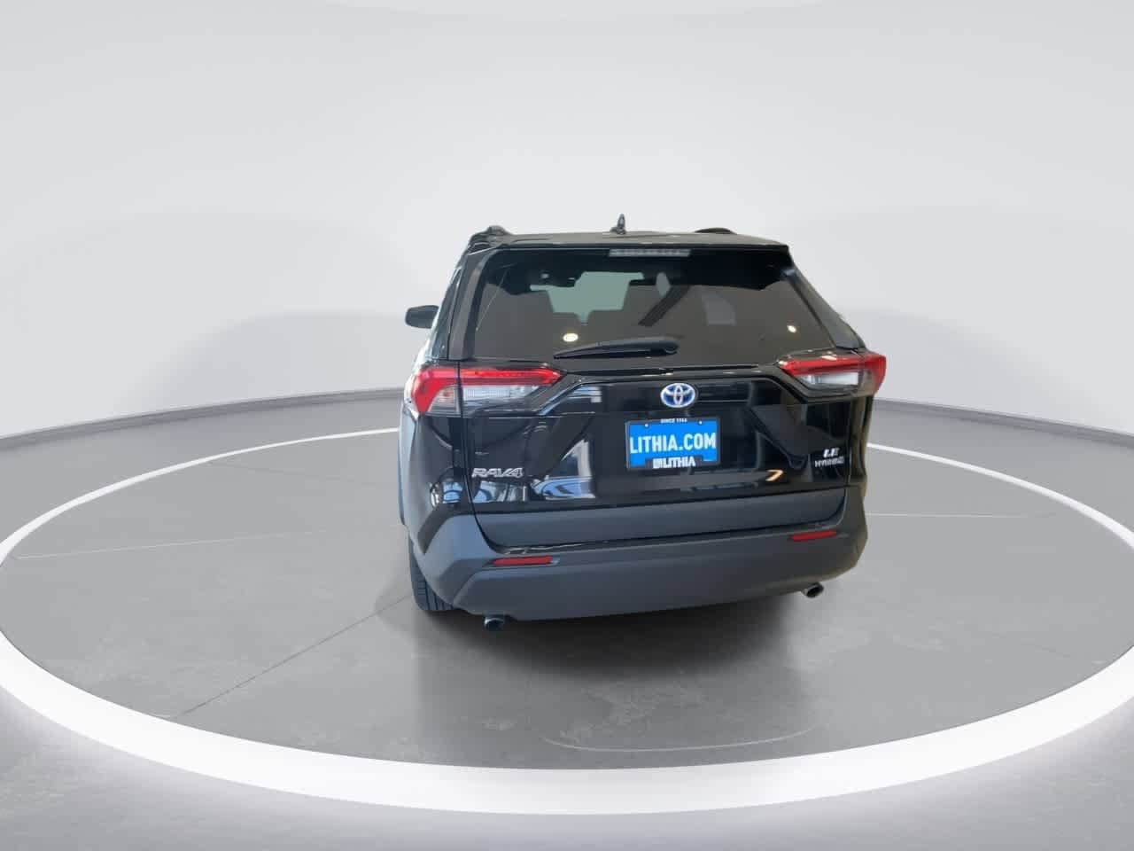 Thumbnail: 2020 Toyota RAV4 - 7