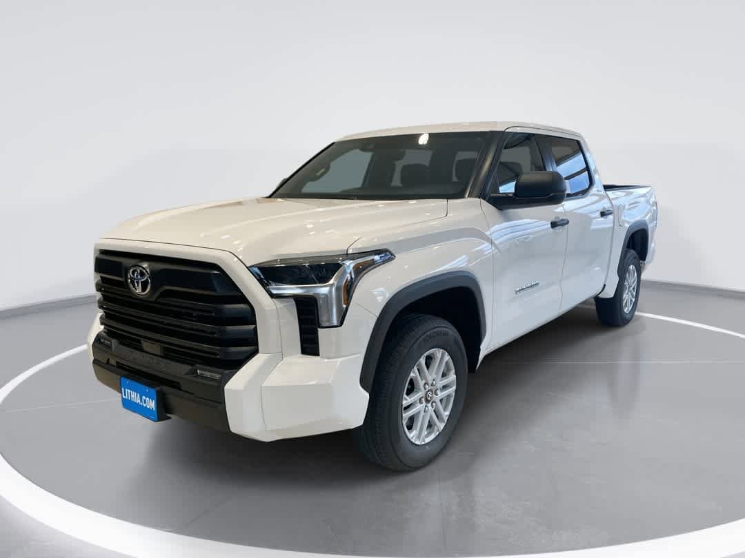 2026 Toyota Tundra SR5's photo