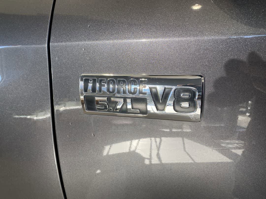 Thumbnail: 2017 Toyota Tundra - 10