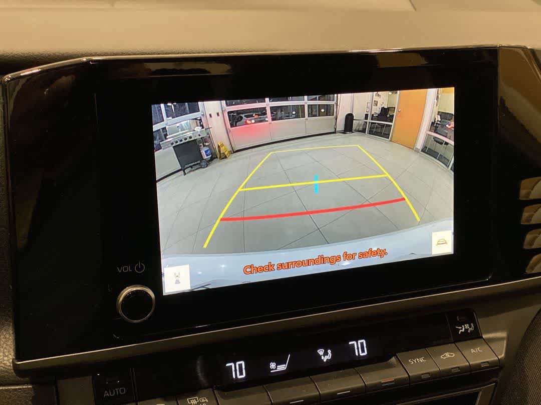 Thumbnail: 2025 Toyota Camry - 19