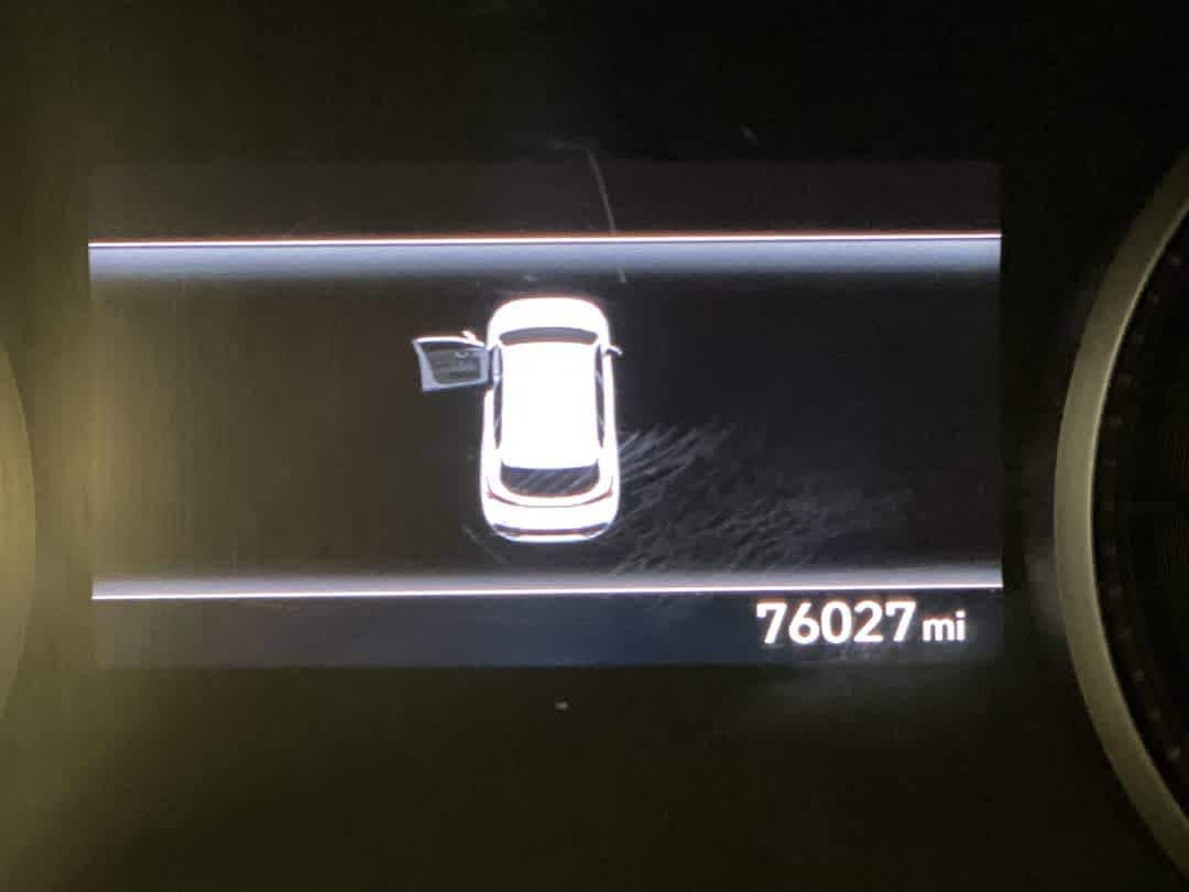 Thumbnail: 2023 Hyundai Santa Fe - 18