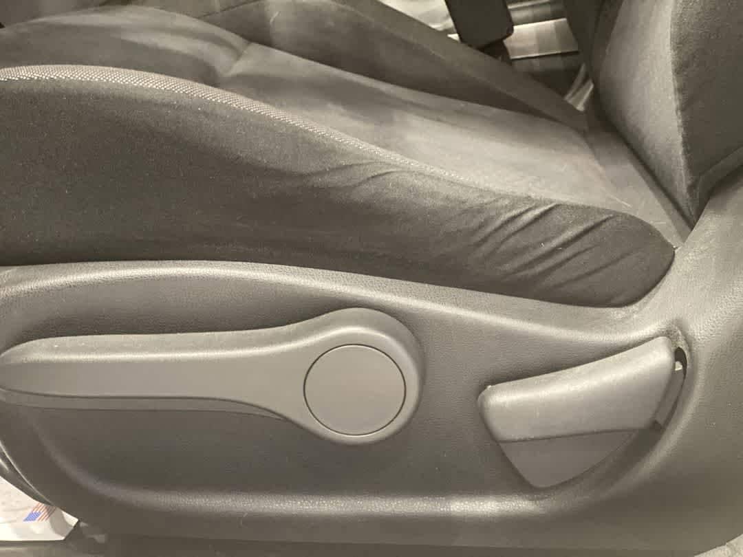 Thumbnail: 2013 Nissan Juke - 15