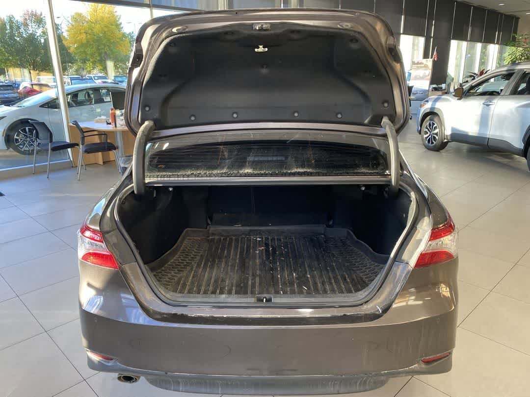 Thumbnail: 2018 Toyota Camry - 25