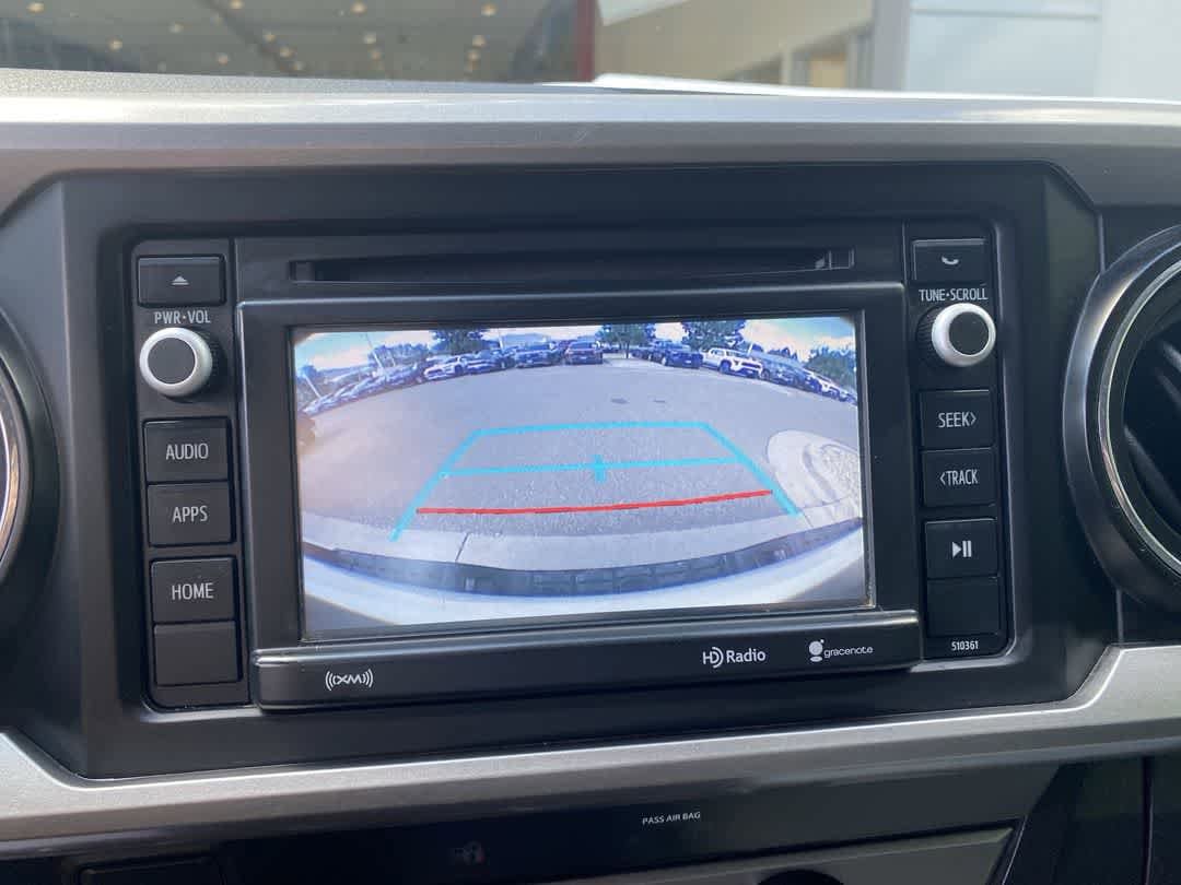 Thumbnail: 2019 Toyota Tacoma - 19