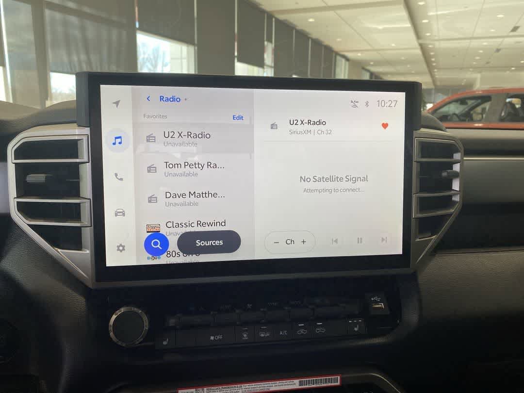 Thumbnail: 2025 Toyota Tundra - 18