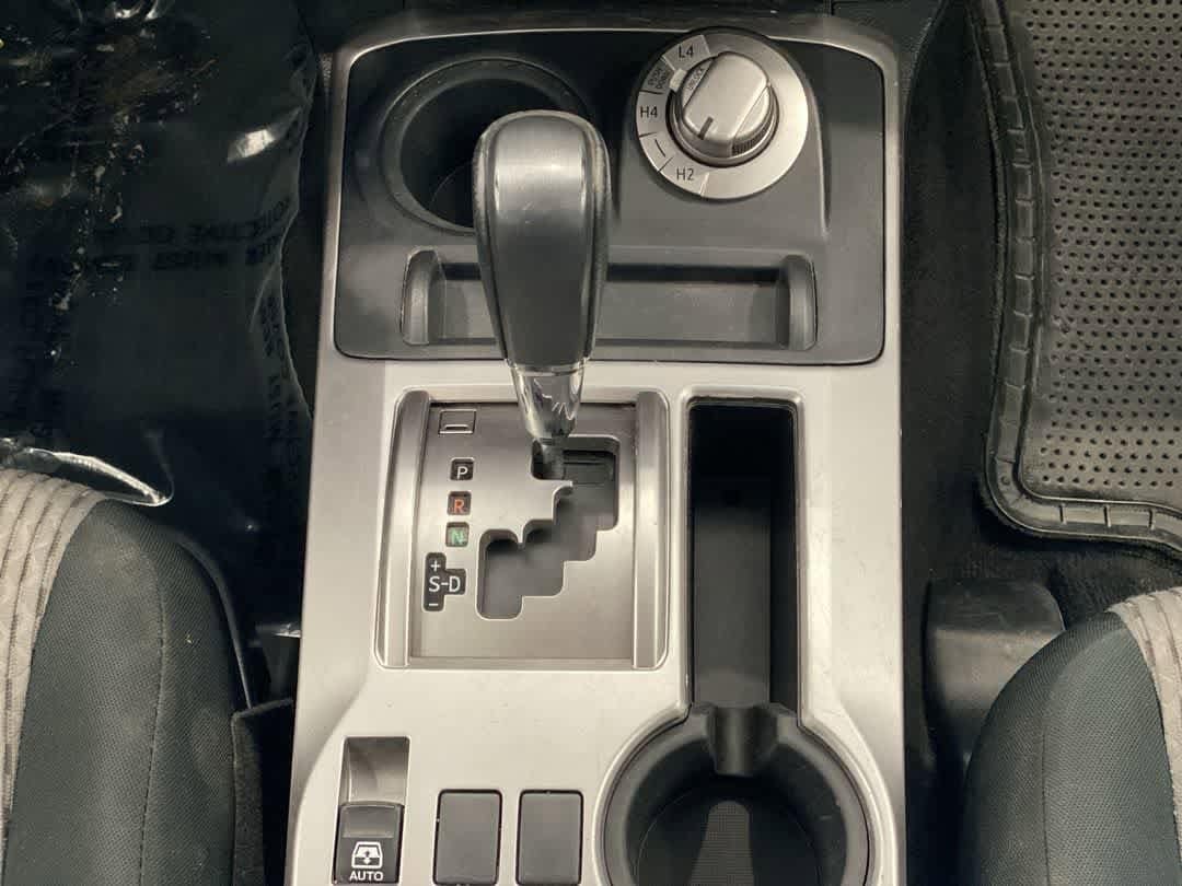 Thumbnail: 2019 Toyota 4Runner - 21