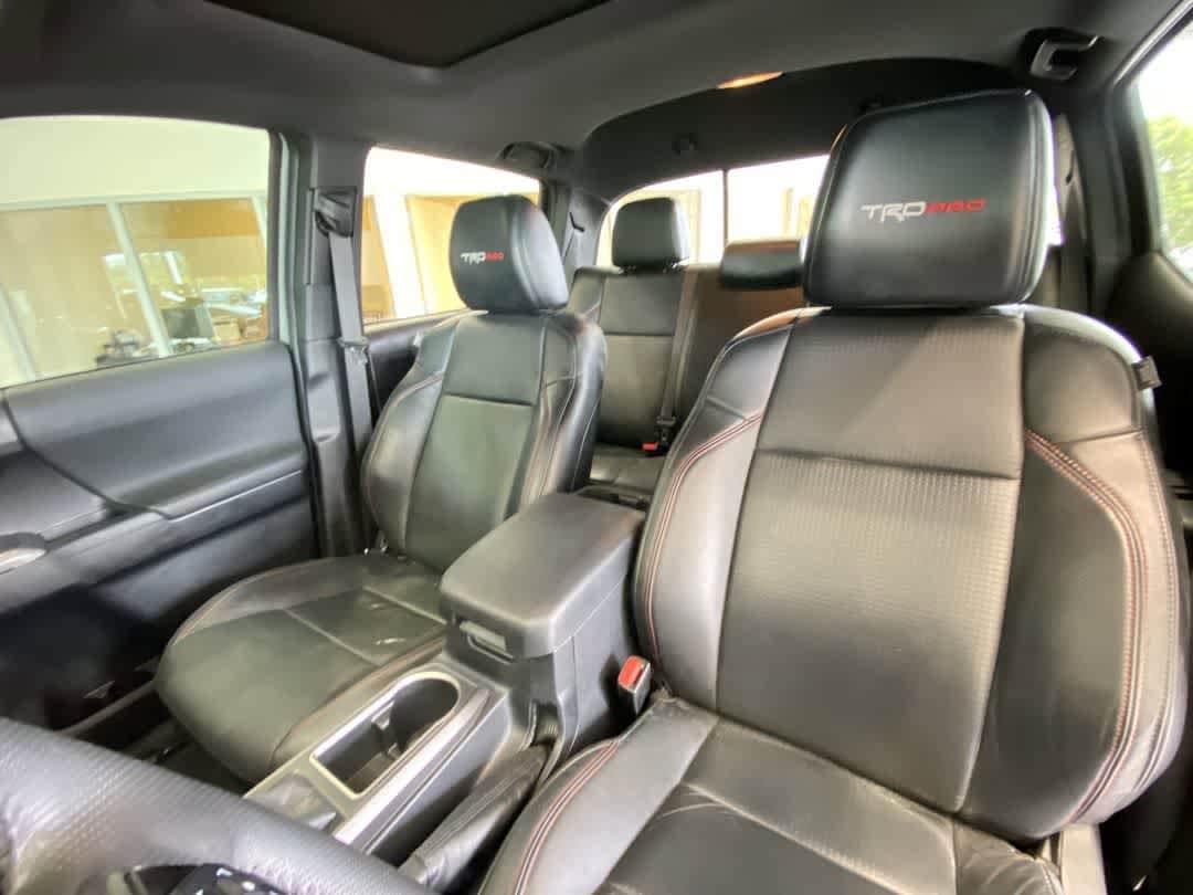 Thumbnail: 2021 Toyota Tacoma - 14
