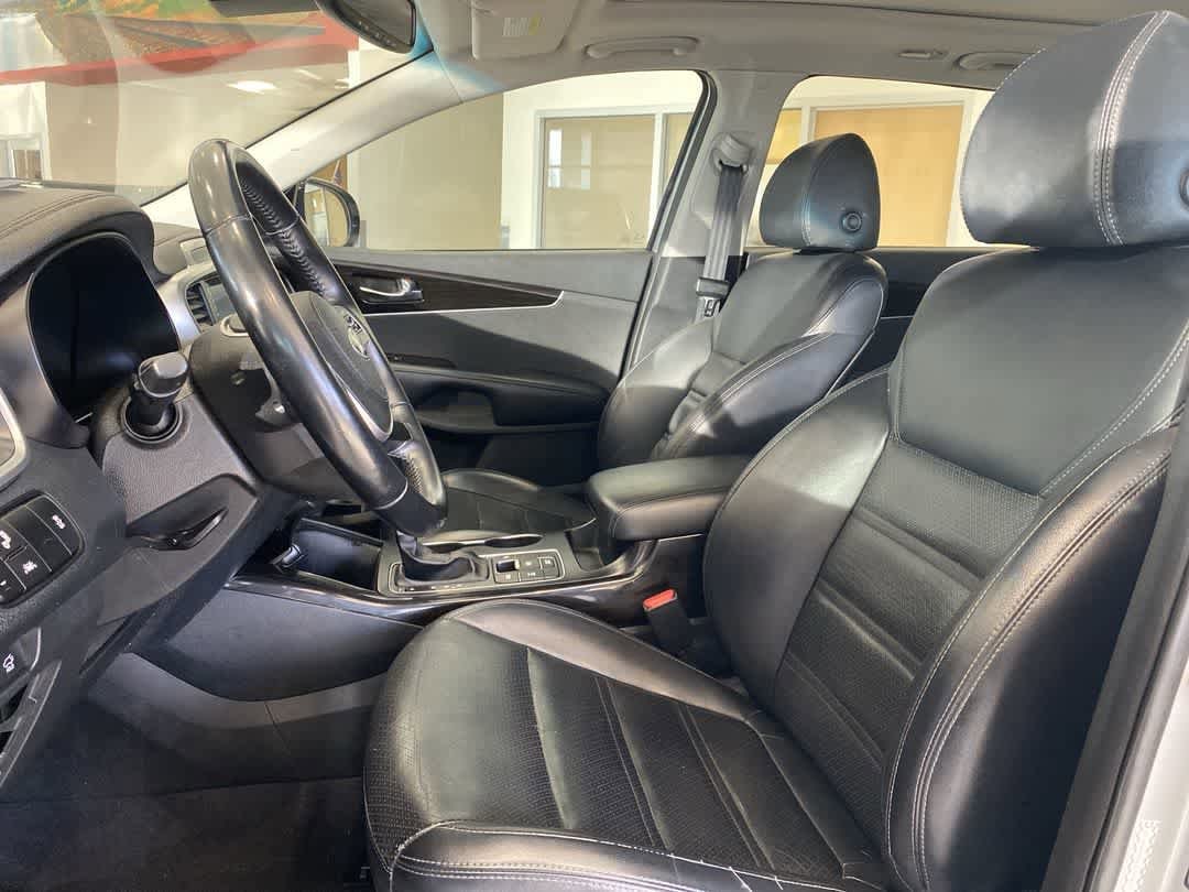 Thumbnail: 2020 Kia Sorento - 11
