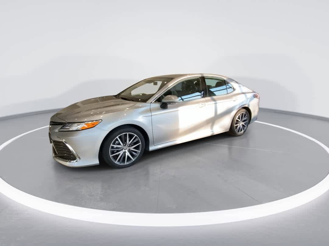 Thumbnail: 2024 Toyota Camry - 4