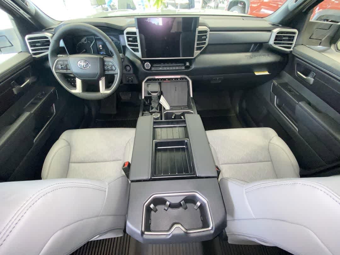 Thumbnail: 2025 Toyota Tundra - 22