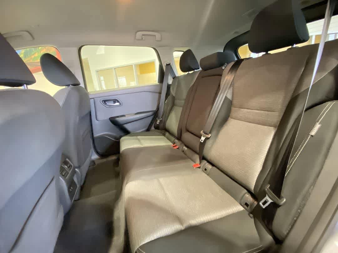 Thumbnail: 2022 Nissan Rogue - 24