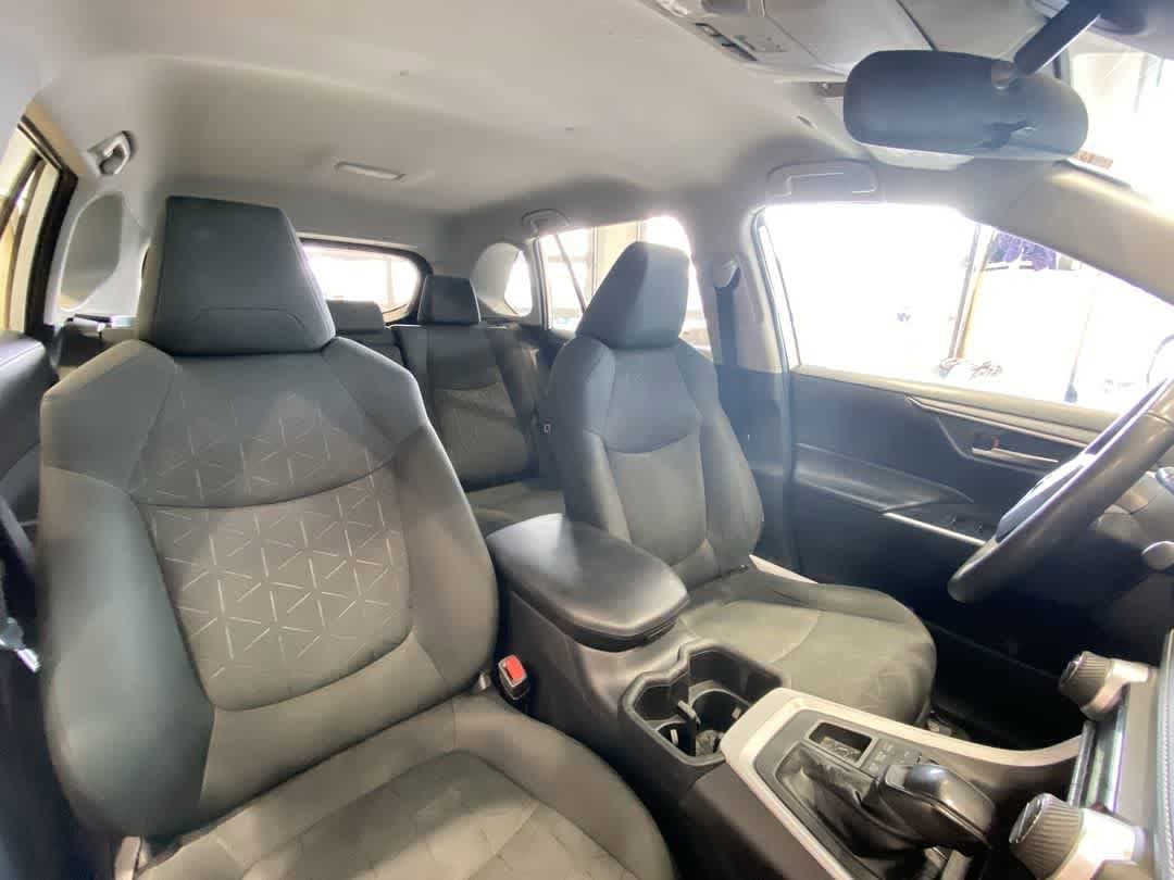 Thumbnail: 2023 Toyota RAV4 - 26