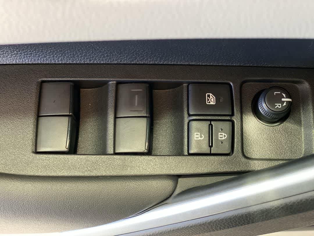 Thumbnail: 2026 Toyota Corolla Cross - 16