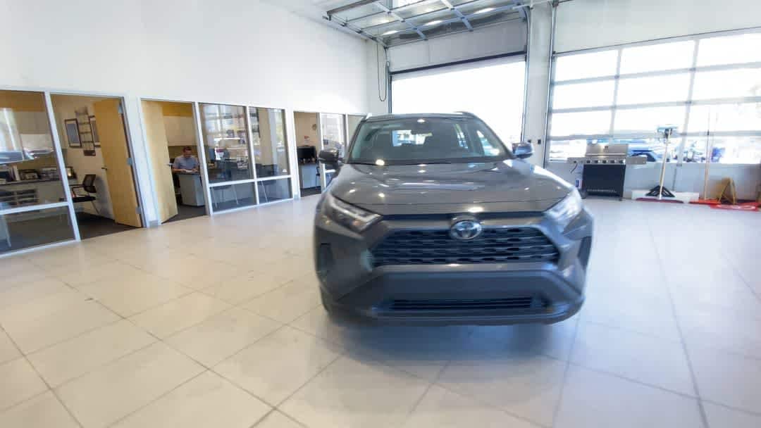 Thumbnail: 2025 Toyota RAV4 - 3
