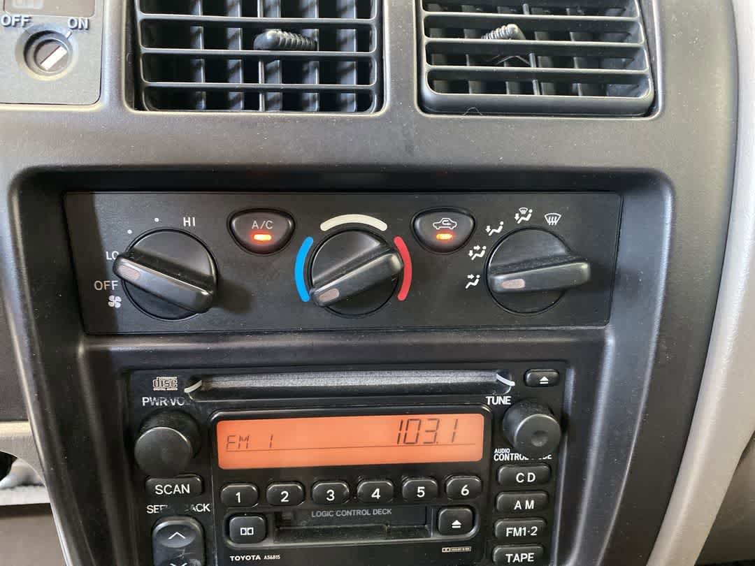 Thumbnail: 2003 Toyota Tacoma - 19