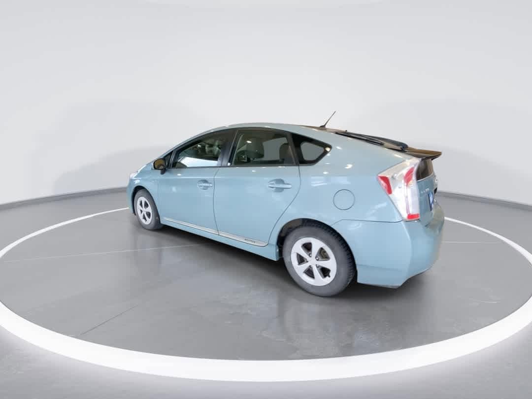 Thumbnail: 2013 Toyota Prius - 6