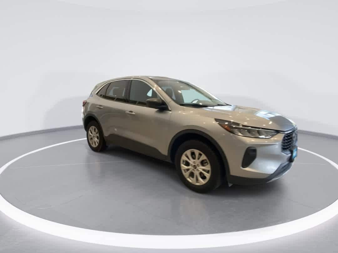 Thumbnail: 2024 Ford Escape - 2