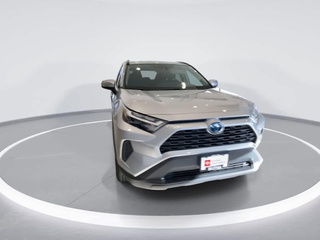 Thumbnail: 2024 Toyota RAV4 - 3