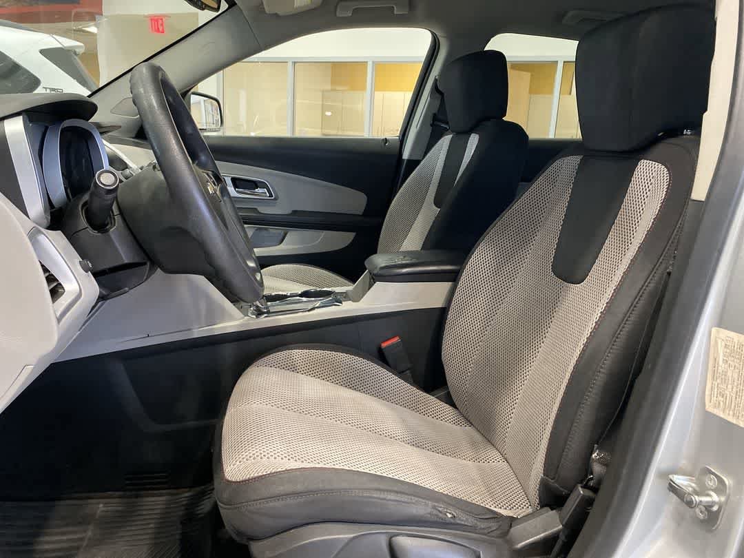 Thumbnail: 2016 Chevrolet Equinox - 11