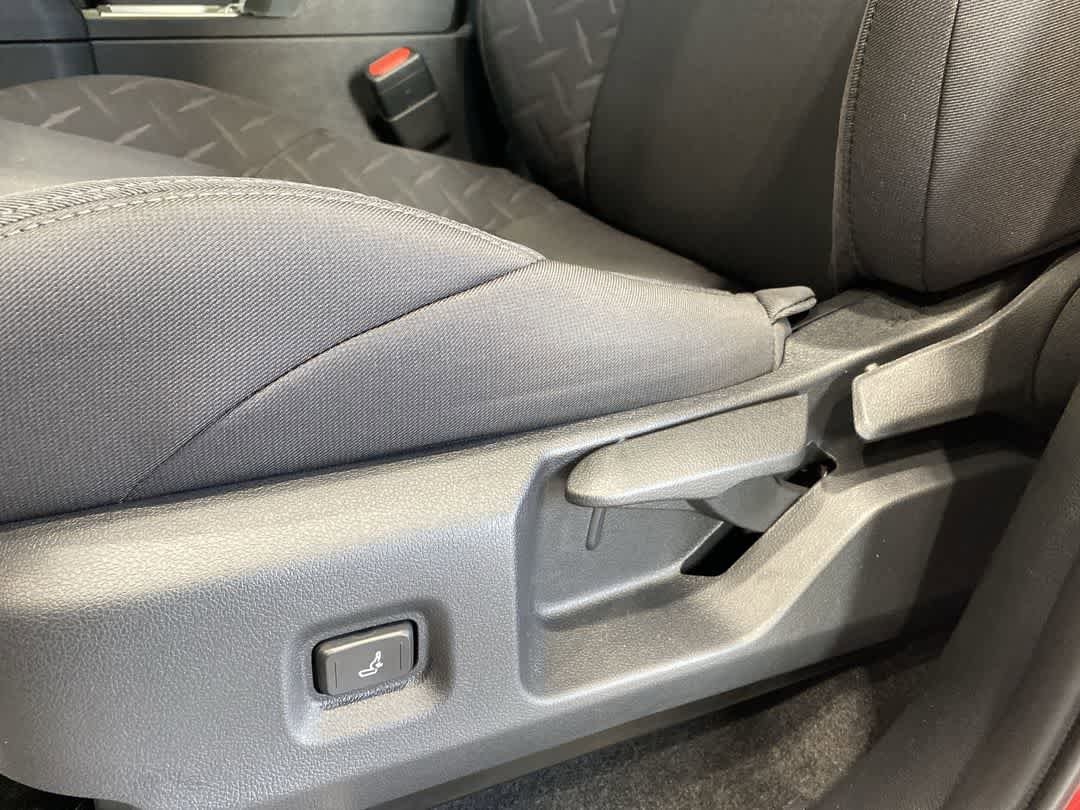 Thumbnail: 2025 Toyota Tacoma - 14