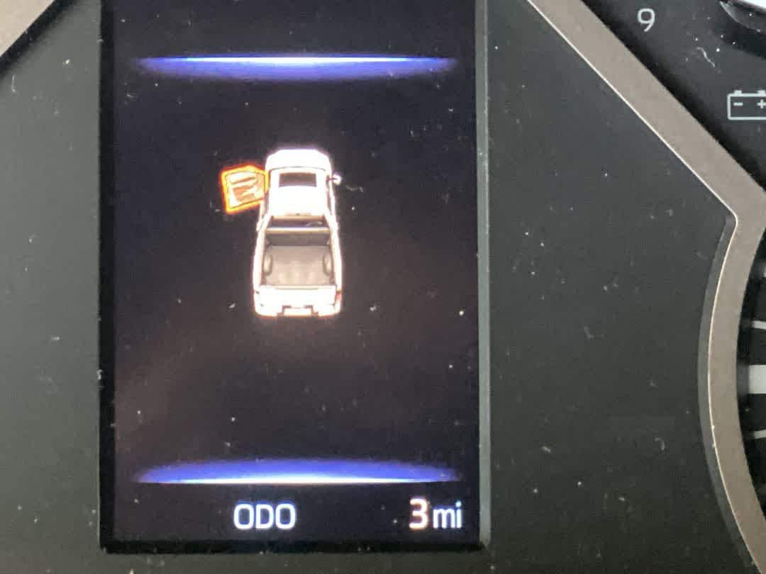 Thumbnail: 2025 Toyota Tundra - 17