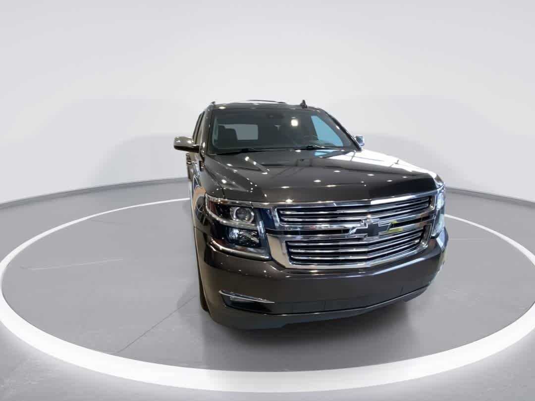 2018 Chevrolet Tahoe Premier photo 2