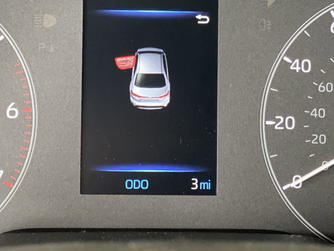 Thumbnail: 2025 Toyota Corolla - 18