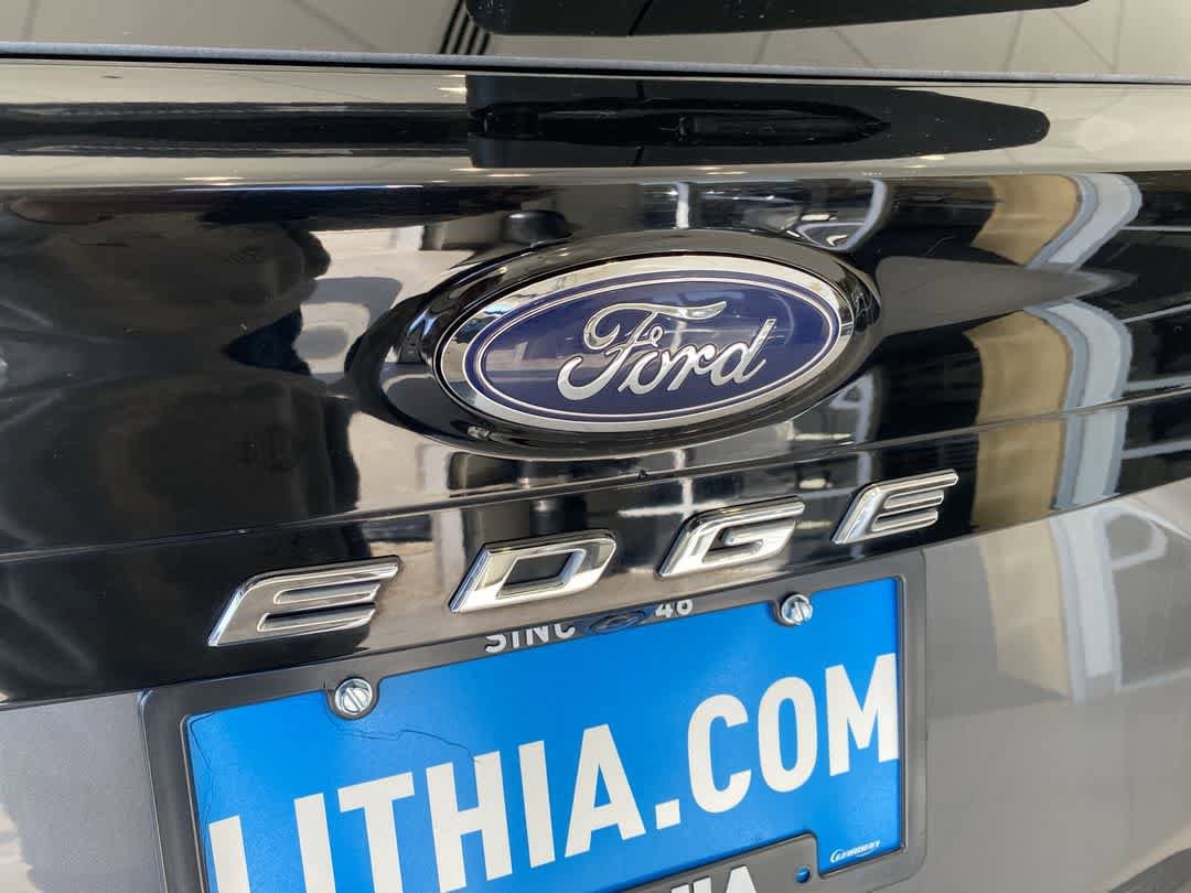 Thumbnail: 2024 Ford Edge - 11