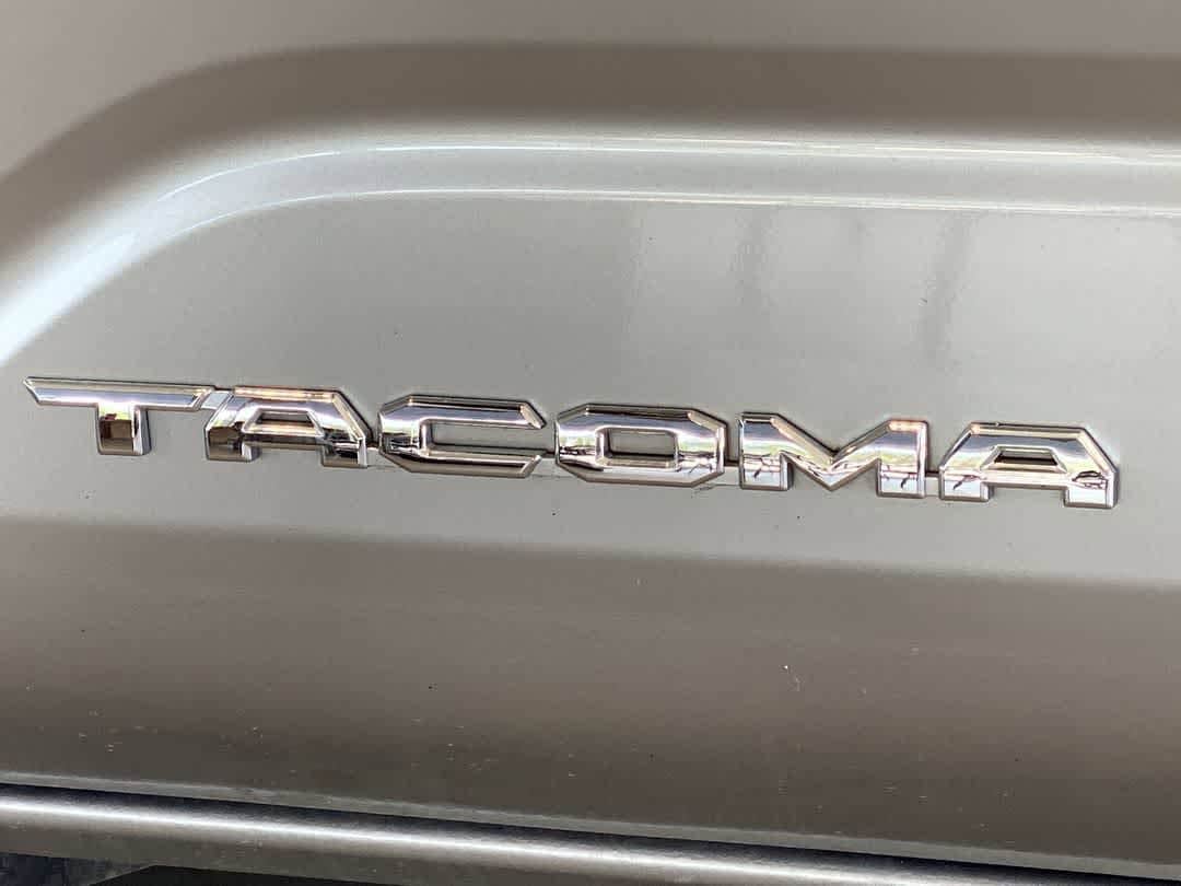 Thumbnail: 2024 Toyota Tacoma - 11