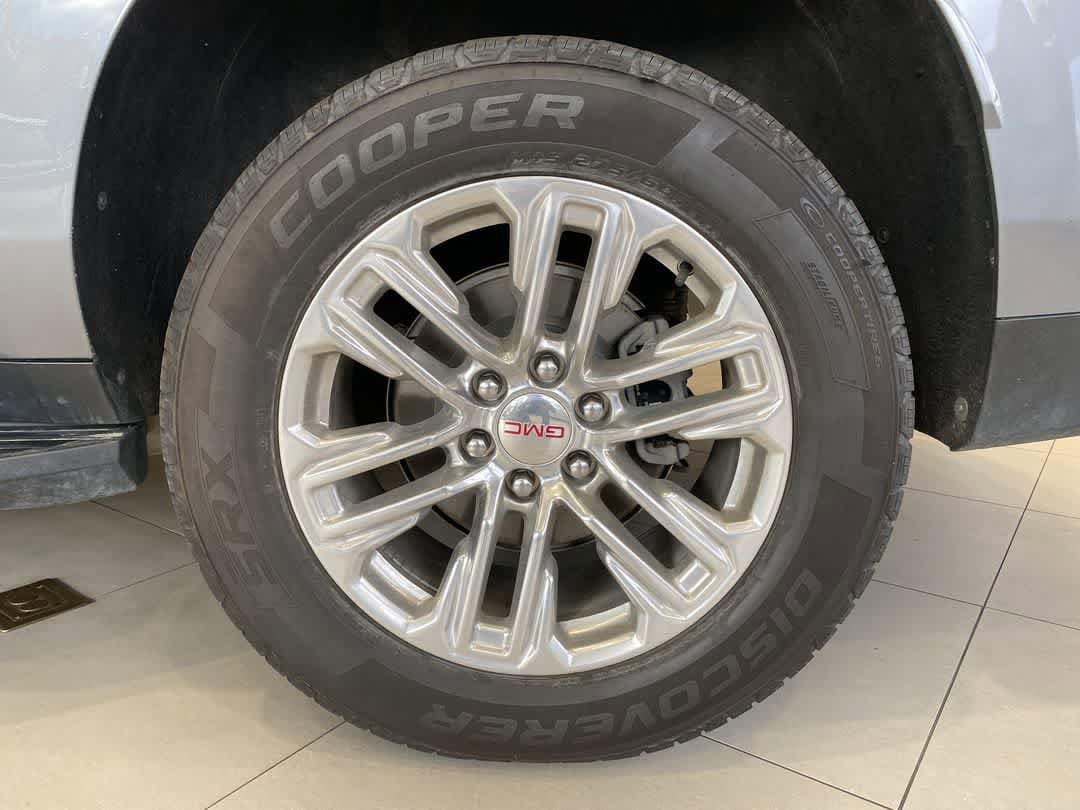 Thumbnail: 2022 GMC Yukon XL - 12