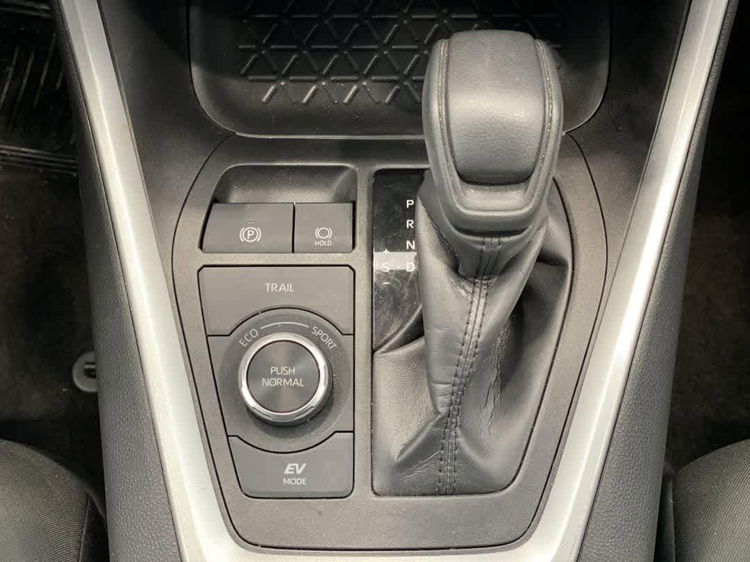 Thumbnail: 2024 Toyota RAV4 - 22