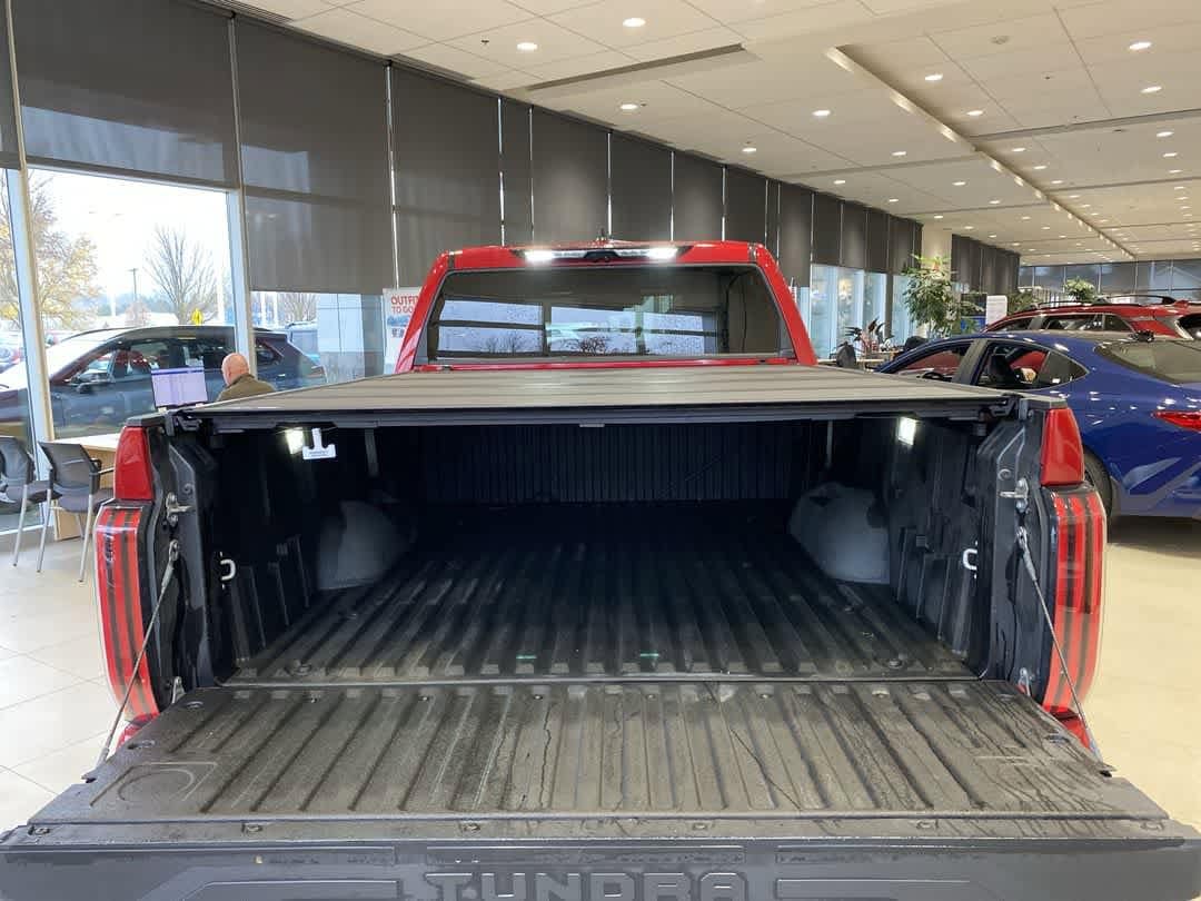 Thumbnail: 2024 Toyota Tundra - 25