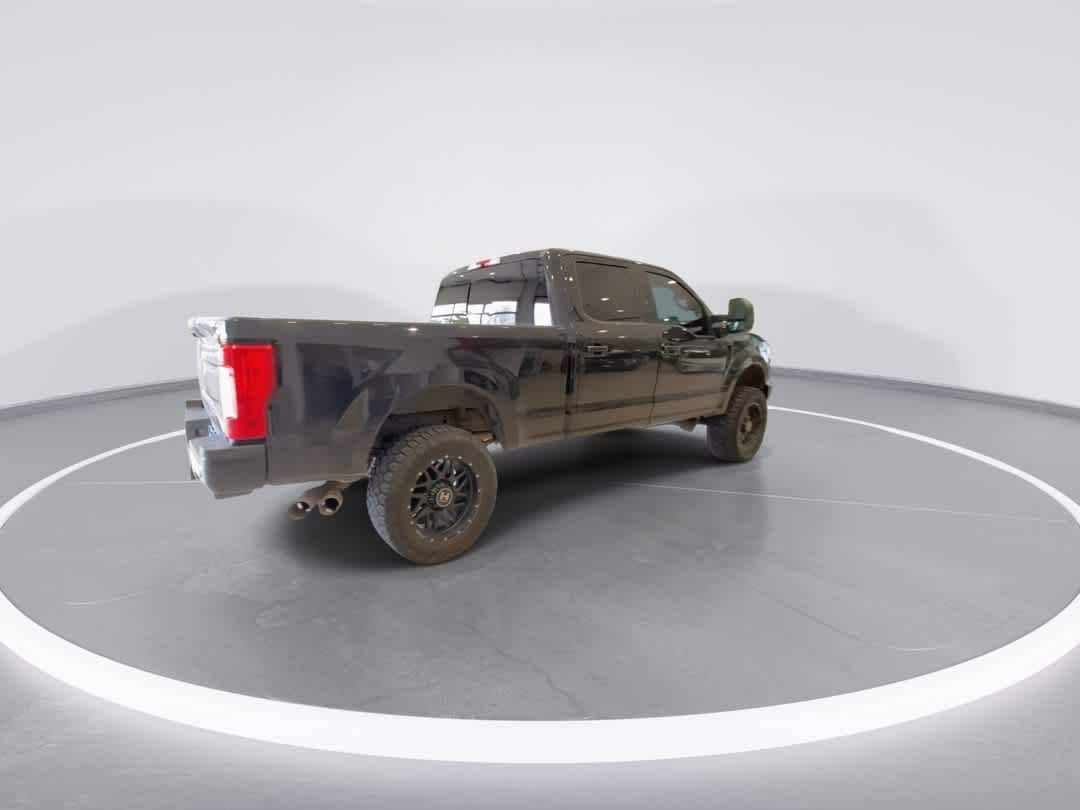 Thumbnail: 2019 Ford F-250 - 8