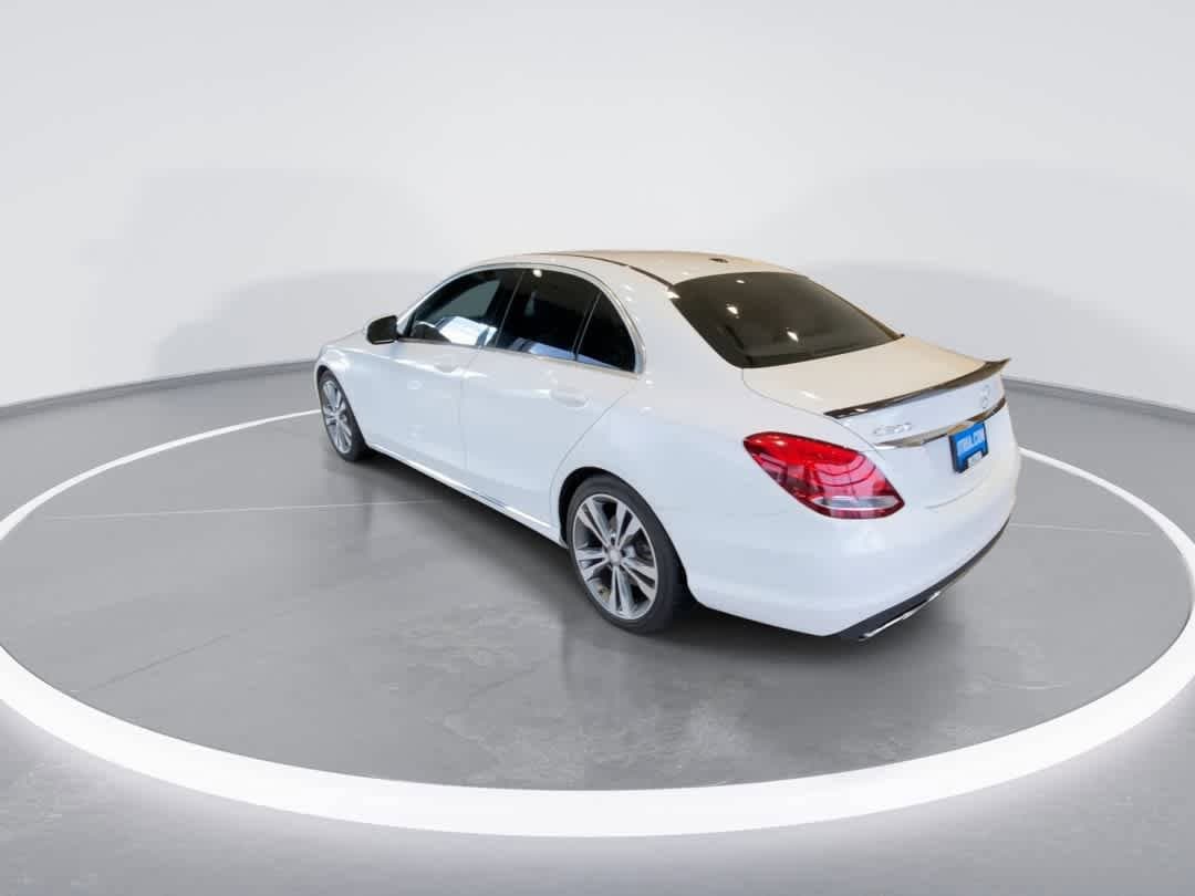 Thumbnail: 2015 Mercedes-Benz C-Class - 6