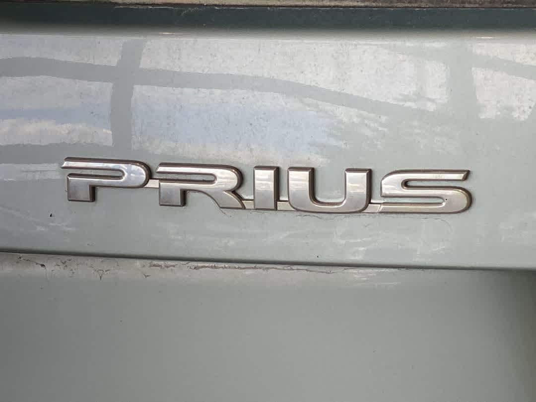 Thumbnail: 2013 Toyota Prius - 12