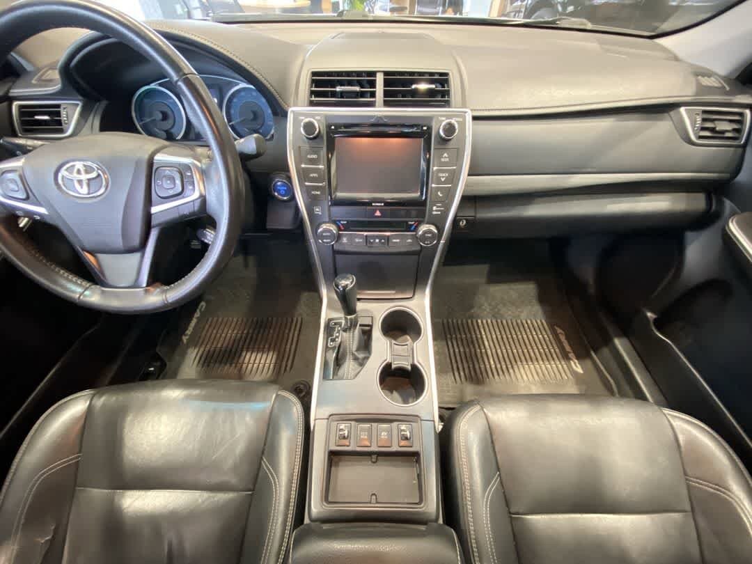 Thumbnail: 2017 Toyota Camry - 23