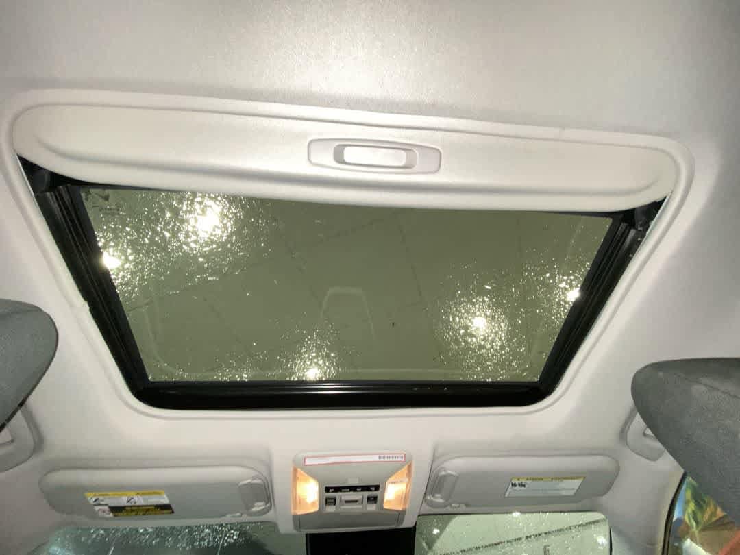 Thumbnail: 2020 Toyota RAV4 - 21