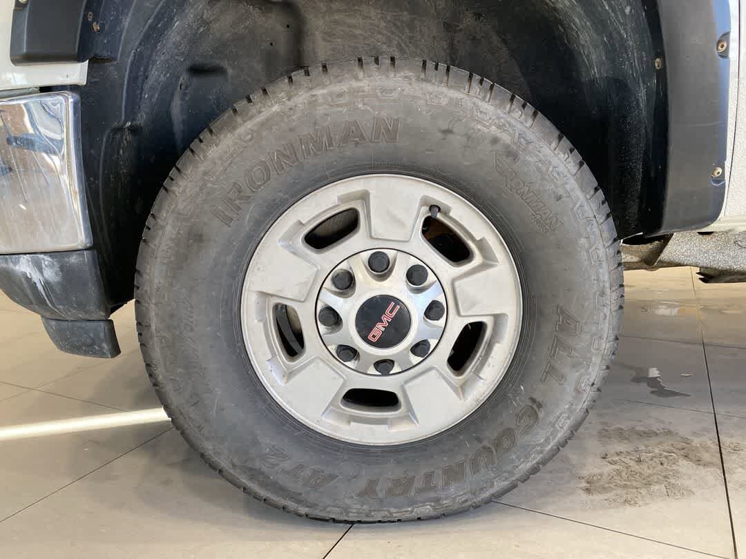 Thumbnail: 2012 GMC Sierra 2500 - 10