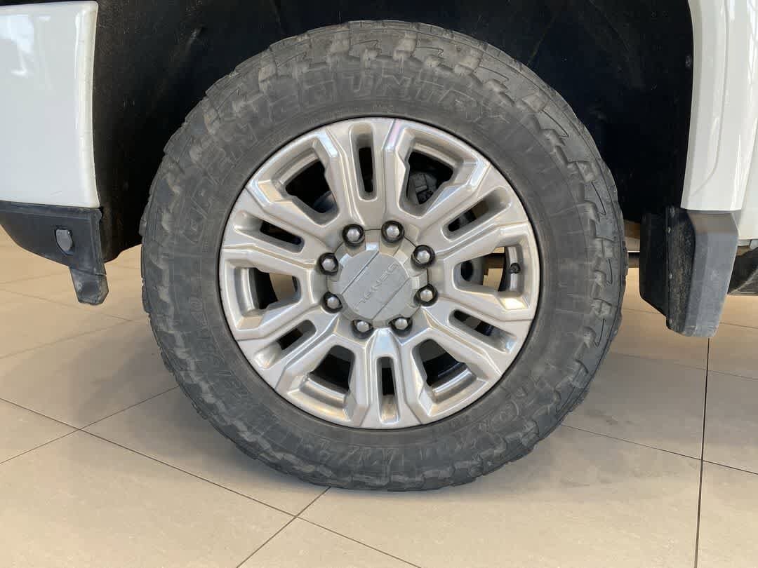Thumbnail: 2021 GMC Sierra 3500 - 10